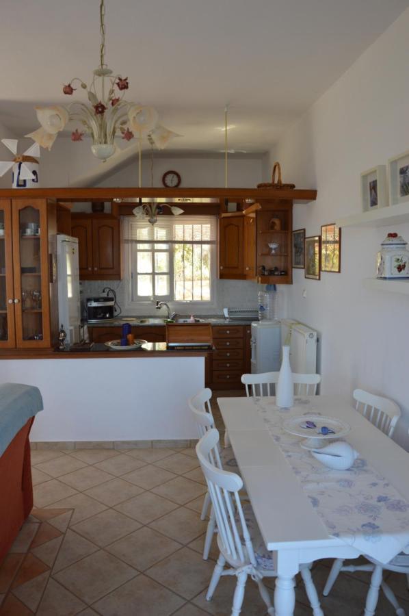 Villa Iokasti Pefkali ภายนอก รูปภาพ